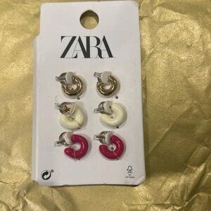 ZARA Pack of Earrings
